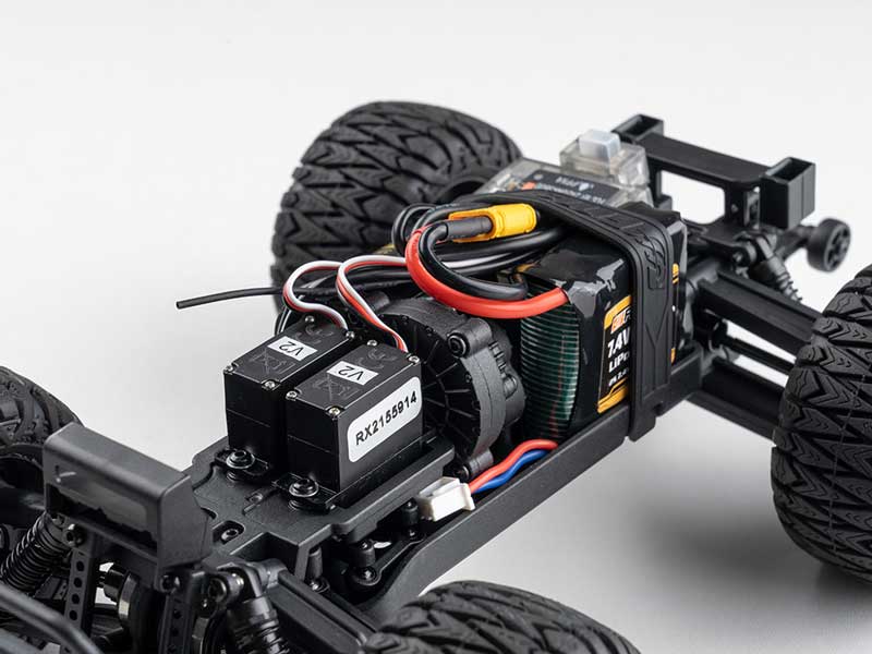 FMS 1 24 FMT24 Chevrolet Colorado Monster Truck RTR Electronics-1.jpg